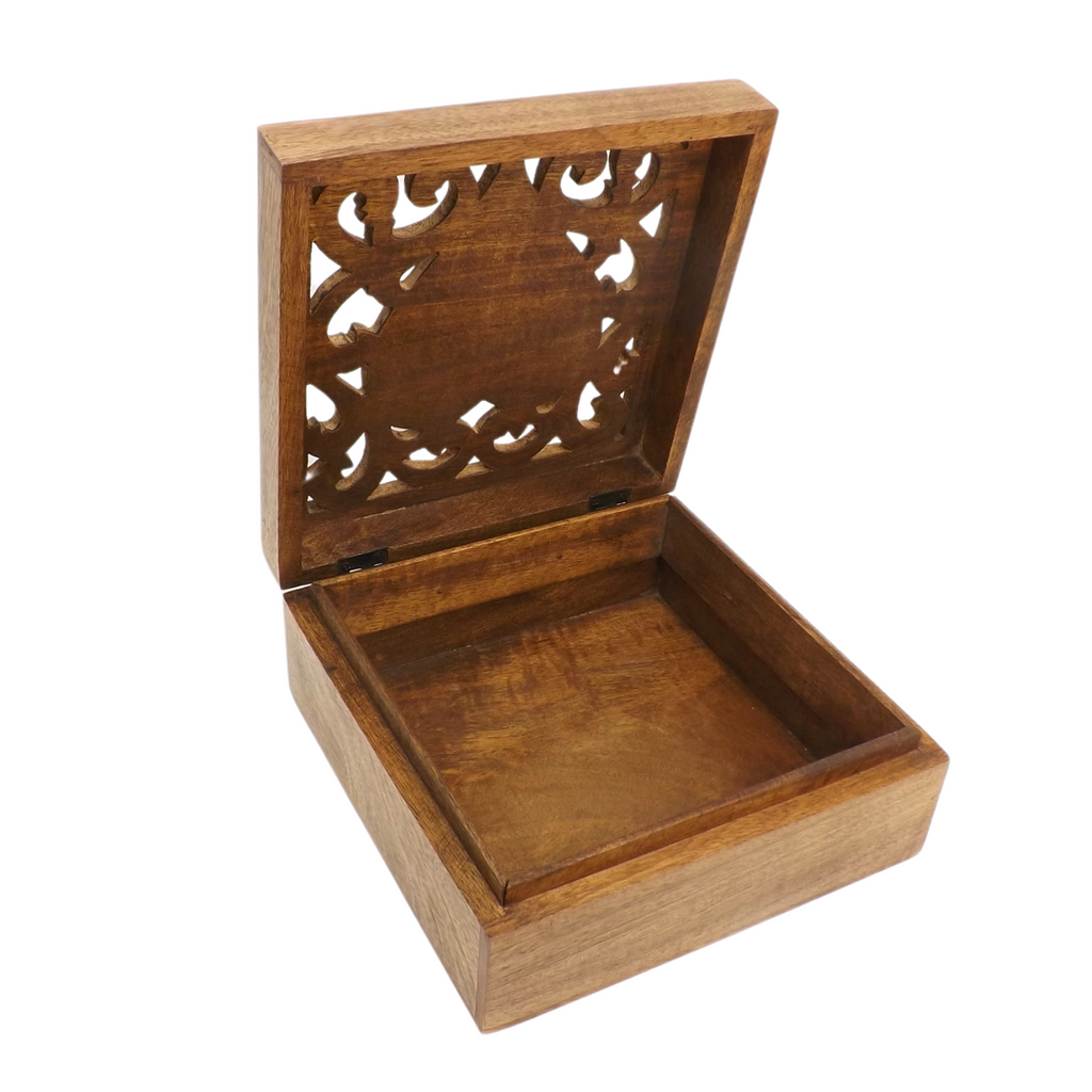 5th Anniversary Wood Box with personalised carved Heart